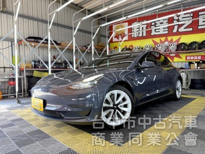 2022年 TESLA Model 3 LR FSD 加速包 可全貸