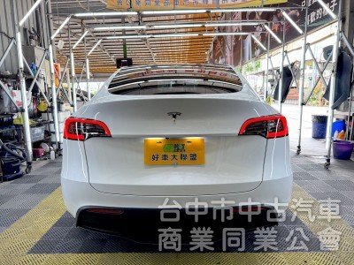 2024年 TESLA Model Y RWD 可全貸