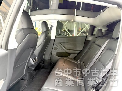 2024年 TESLA Model Y RWD 可全貸