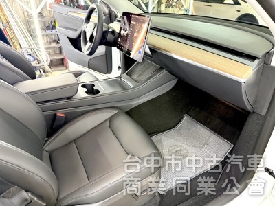 2024年 TESLA Model Y RWD 可全貸