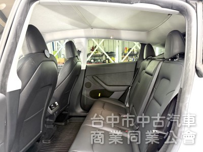 2022年 TESLA Model Y LR 可全貸