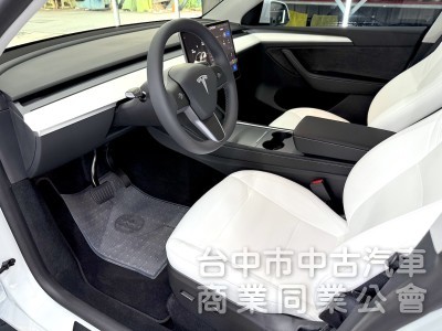 2024年 TESLA Model Y RWD 可全貸
