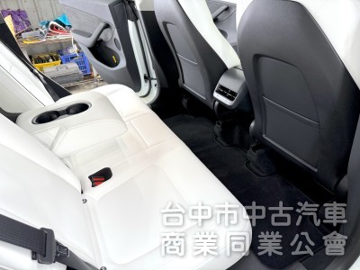 2024年 TESLA Model Y RWD 可全貸