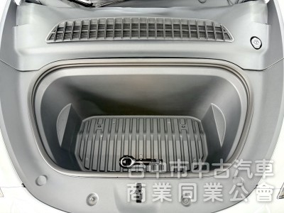 2024年 TESLA Model Y RWD 可全貸