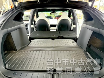 2023年 TESLA Model X LR 七座 白內裝 可全貸