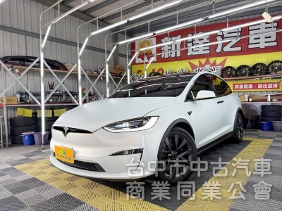 2023年 TESLA Model X LR 七座 白內裝 可全貸
