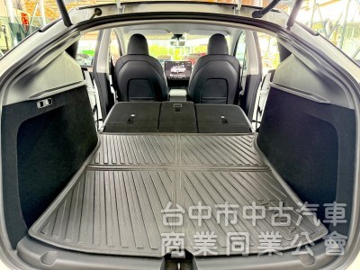 2023年 TESLA Model Y LR 可全貸