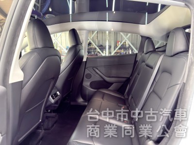 2022年 TESLA Model Y LR 可全貸