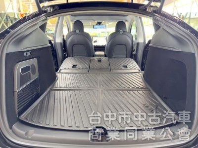 2023年 TESLA Model Y P版 FSD 可全貸