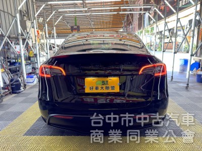 2023年 TESLA Model Y P版 FSD 可全貸