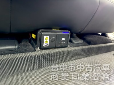 2023年 KIA EV6 GT-LINE e-AWD增程版 20吋輪圈 可全貸