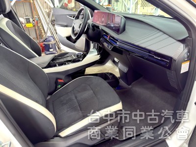 2023年 KIA EV6 GT-LINE e-AWD增程版 20吋輪圈 可全貸