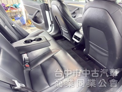 2022年 TESLA Model 3 LR 可全貸