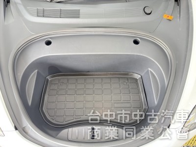 2022年 TESLA Model 3 LR 可全貸