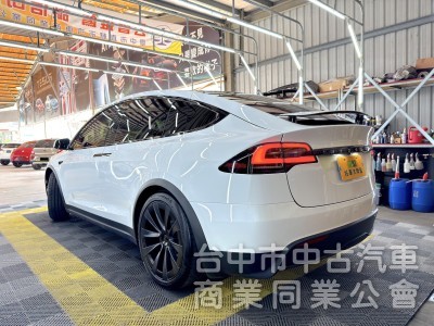 2024年 TESLA Model X LR EAP 可全貸