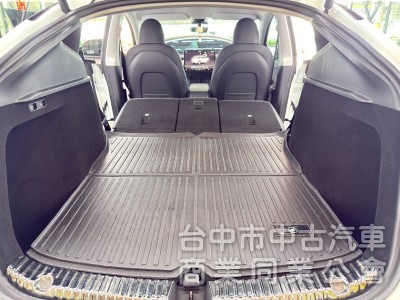 2022年 TESLA Model Y LR 可全貸