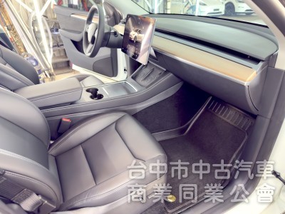 2022年 TESLA Model Y LR 可全貸