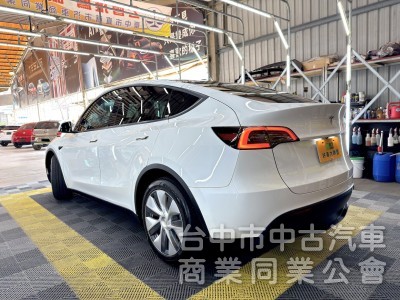2022年 TESLA Model Y LR 可全貸