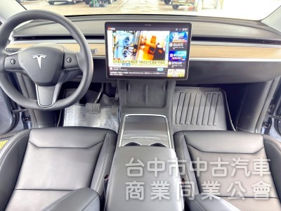 2023年 TESLA Model Y LR 稀有閃電銀 可全貸