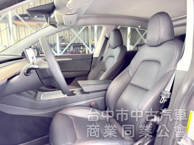 2023年 TESLA Model Y LR 稀有閃電銀 可全貸