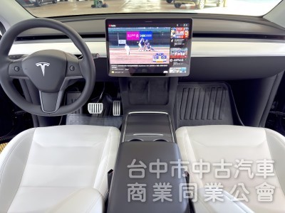 2023年 TESLA Model Y P版 EAP 白內裝 可全貸