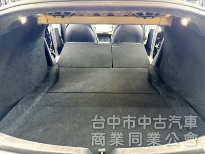 2024年 TESLA Model 3 SR 可全貸