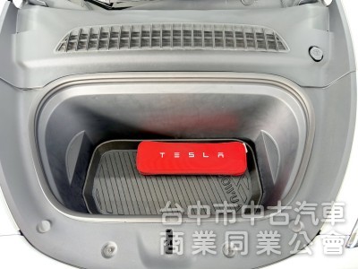 2023年 TESLA Model Y LR EAP 可全貸