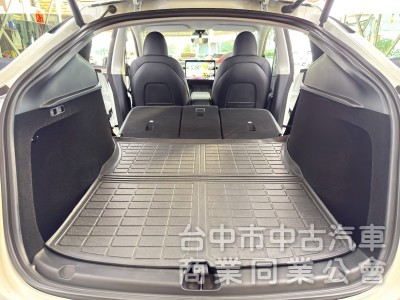 2023年 TESLA Model Y RWD 可全貸