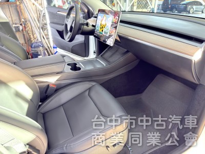 2023年 TESLA Model Y RWD 可全貸