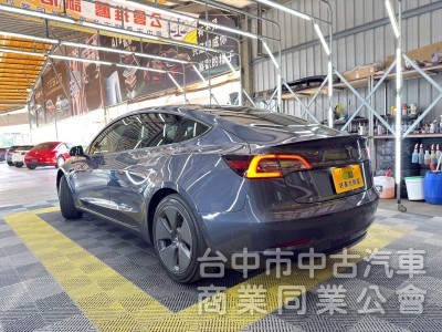 2022年 TESLA Model 3 LFP 可全貸