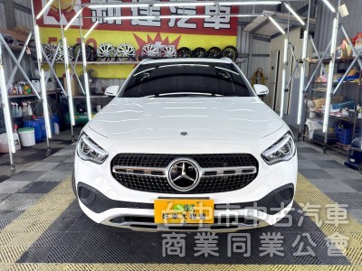 鑫達車業 2021年 BENZ GLA200 23P 可全貸