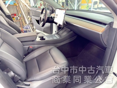 2022年 TESLA Model Y P版 EAP 可全貸