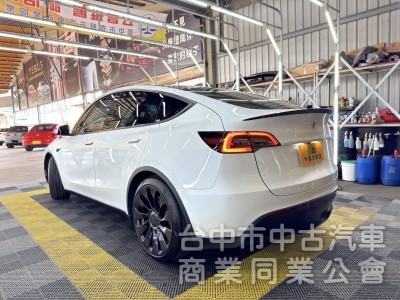 2022年 TESLA Model Y P版 EAP 可全貸
