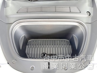 2022年 TESLA Model Y P版 EAP 可全貸