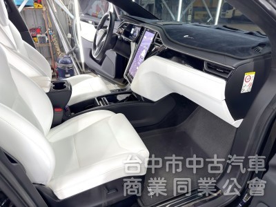 2019年 TESLA Model X LR 終超 可全貸
