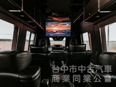 2014年 福斯 CRAFTER 35 KOMBI 高頂 長軸 可全貸