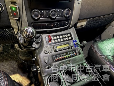 2014年 福斯 CRAFTER 35 KOMBI 高頂 長軸 可全貸