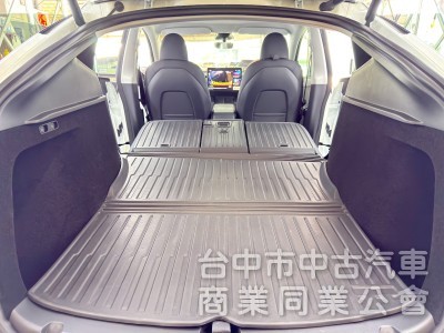 2023年 TESLA Model Y RWD 可全貸