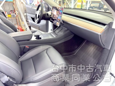 2023年 TESLA Model Y RWD 可全貸
