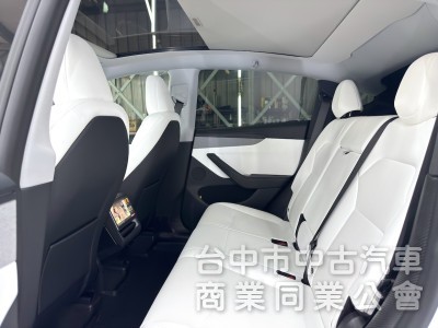 2025年 TESLA Model Y LR EAP 煥新Ｙ 可全貸