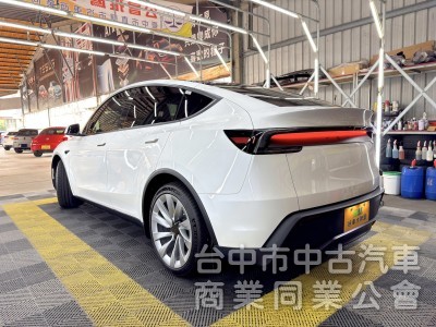 2025年 TESLA Model Y LR EAP 煥新Ｙ 可全貸