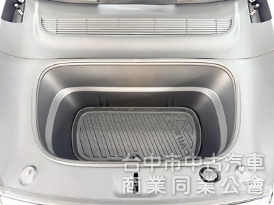 2025年 TESLA Model Y LR EAP 煥新Ｙ 可全貸