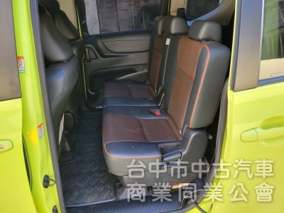 2016年 豐田sienta，七人座，單電動滑門，實跑6萬多，原廠保養，認證車，單電動滑門，盲點偵測，倒車影像