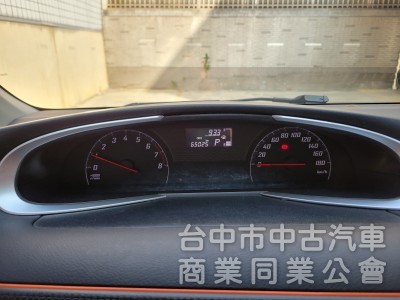 2016年 豐田sienta，七人座，單電動滑門，實跑6萬多，原廠保養，認證車，單電動滑門，盲點偵測，倒車影像