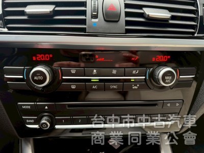 2016 BMW X4 M40I