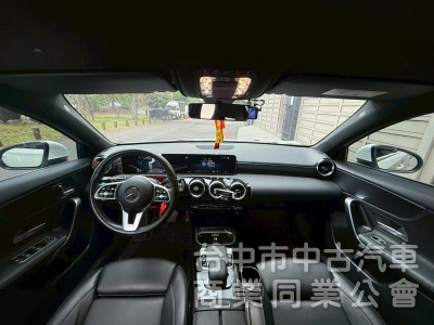 2018 BENZ A200