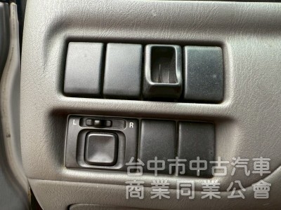 2001 鈴木SUZUKI Grand Vitara 2.0