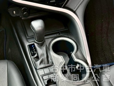 2022 TOYOTA CAMRY 2.5 油電
