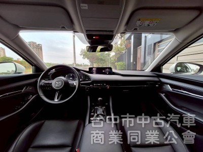 2024 MAZDA 3 四門 BOSE音響
