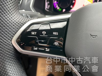 2022領 Tiguan 380 R Allspace